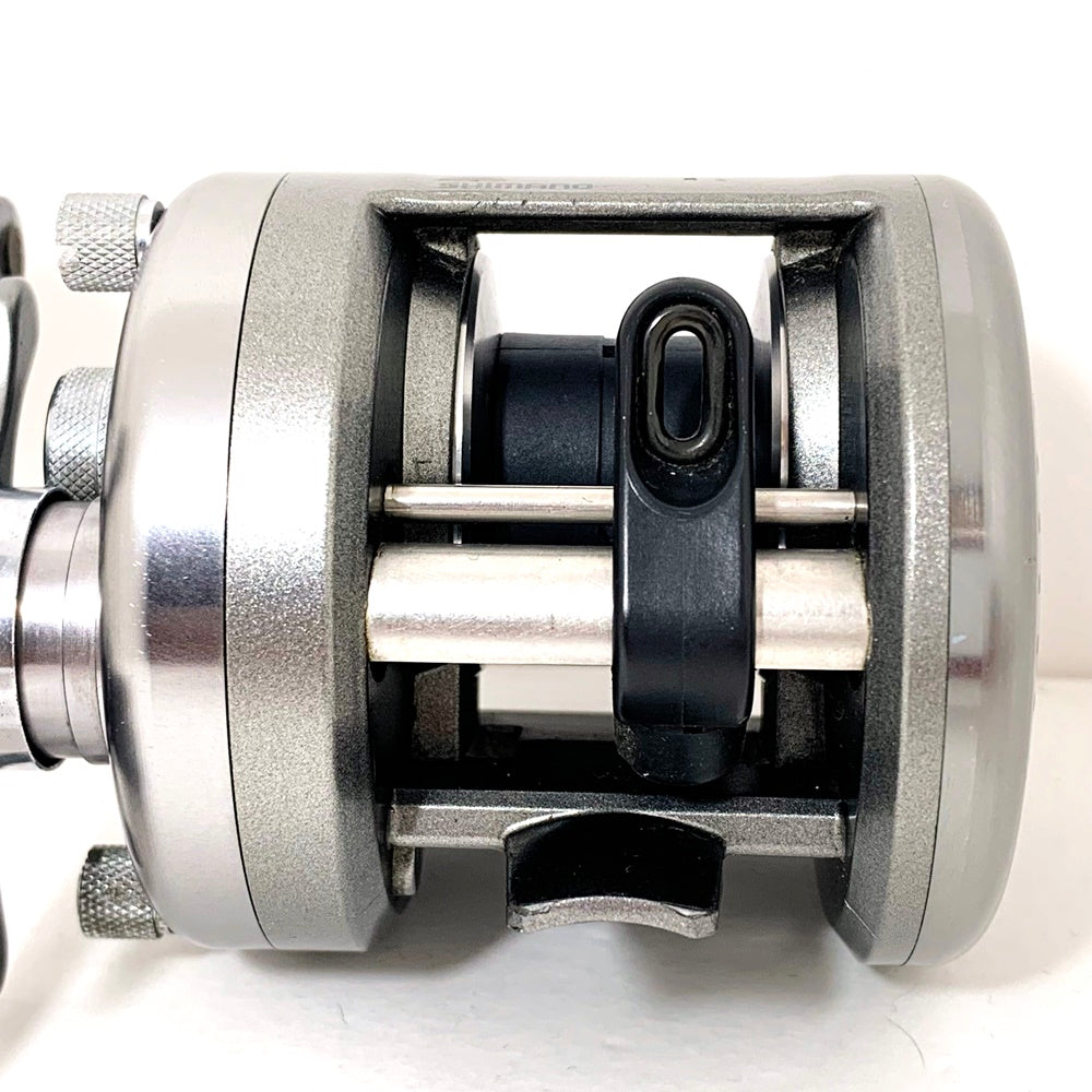 【フィッシング/釣り/釣具/リール】 【ベイトリール/右ハンドル】SHIMANO | シマノ 00アクシス 100【加古川店】