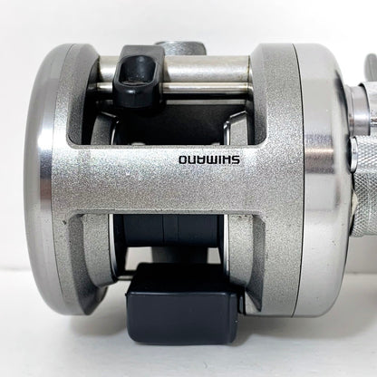 【フィッシング/釣り/釣具/リール】 【ベイトリール/右ハンドル】SHIMANO | シマノ 00アクシス 100【加古川店】