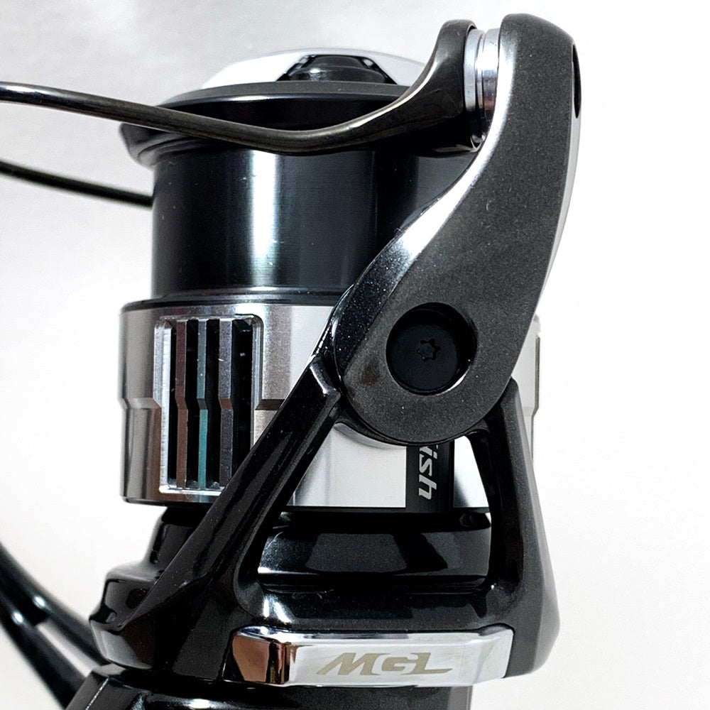 【フィッシング/釣り/釣具/リール】 【スピニングリール】SHIMANO | シマノ 23ヴァンキッシュ C2000SHG【加古川店】