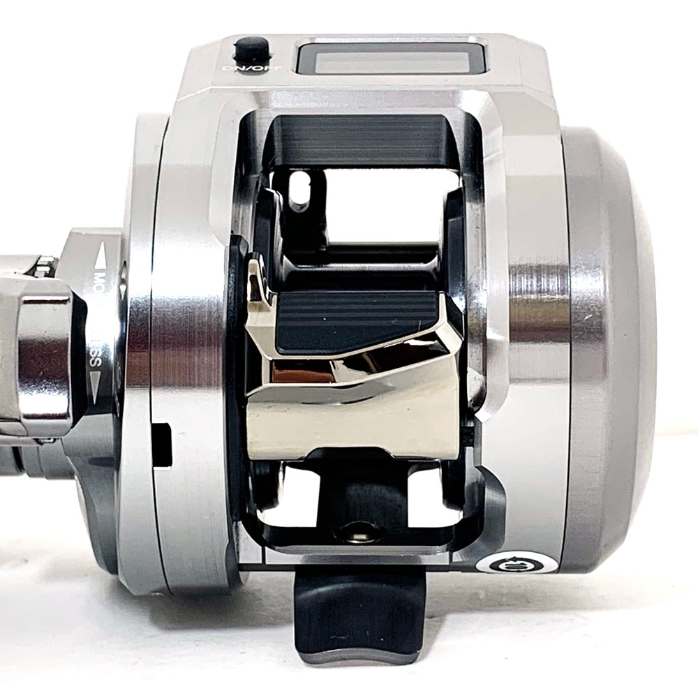 【フィッシング/釣り/釣具/リール】 【ベイトリール/左ハンドル】SHIMANO | シマノ 25オシアコンクエストCT 201MG【加古川店】