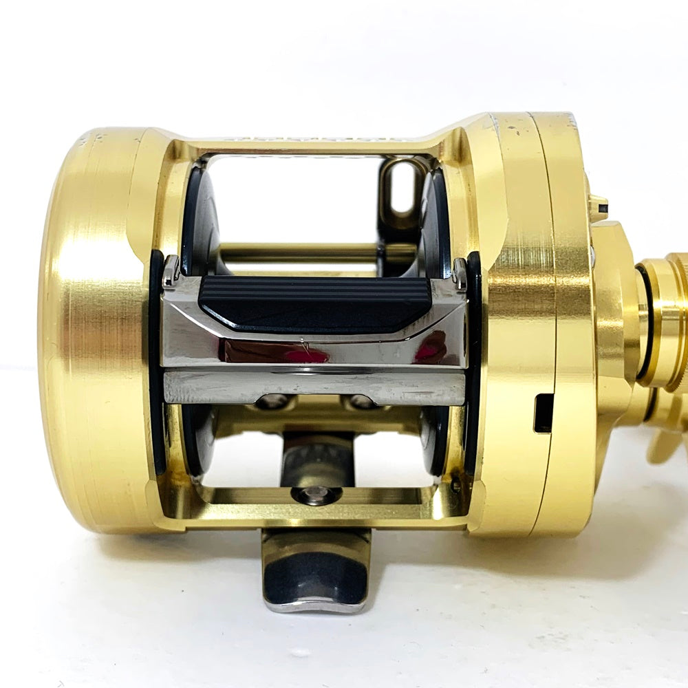 【フィッシング/釣り/釣具/リール】 【ベイトリール/右ハンドル】SHIMANO | シマノ 23カルカッタコンクエストMD 400XG　※カスタムハンドル（純正無し）【加古川店】