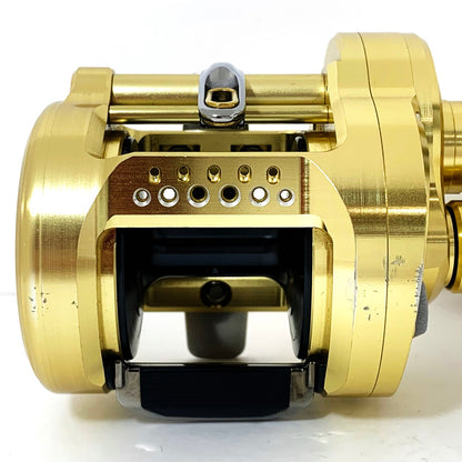 【フィッシング/釣り/釣具/リール】 【ベイトリール/右ハンドル】SHIMANO | シマノ 23カルカッタコンクエストMD 400XG　※カスタムハンドル（純正無し）【加古川店】