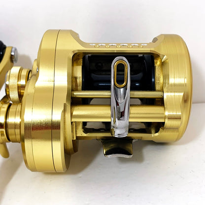 【フィッシング/釣り/釣具/リール】 【ベイトリール/右ハンドル】SHIMANO | シマノ 23カルカッタコンクエストMD 400XGLH【加古川店】