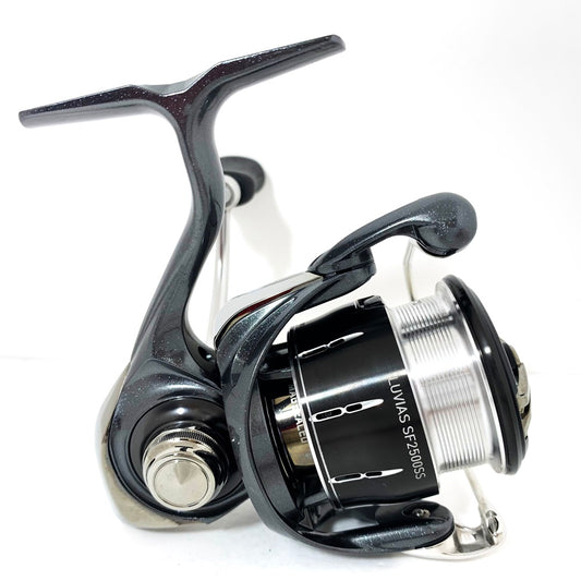 【フィッシング/釣り/釣具/リール】 【スピニングリール】Daiwa | ダイワ 24ルビアスLTSTSF LT ST SF 2000SS-P【加古川店】