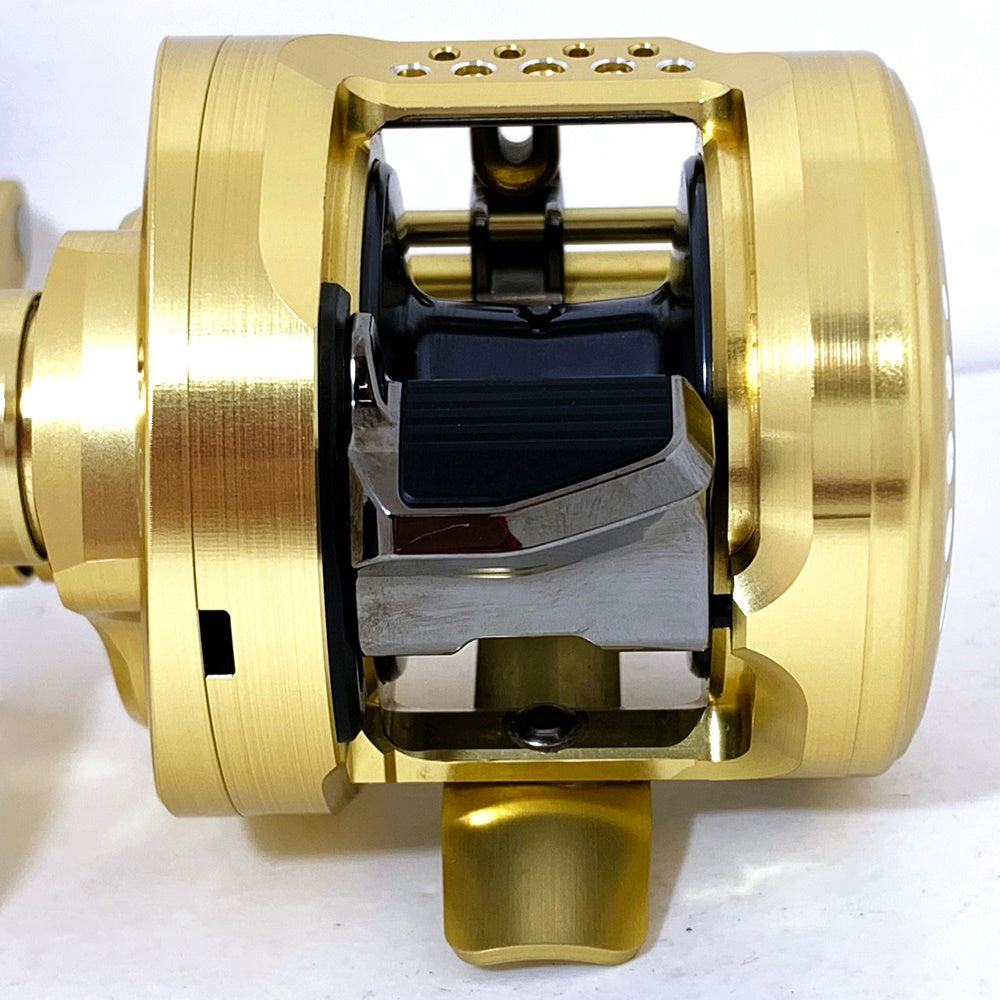 【フィッシング/釣り/釣具/リール】 【ベイトリール/左ハンドル】SHIMANO | シマノ 22カルカッタコンクエスト 201XG【加古川店】