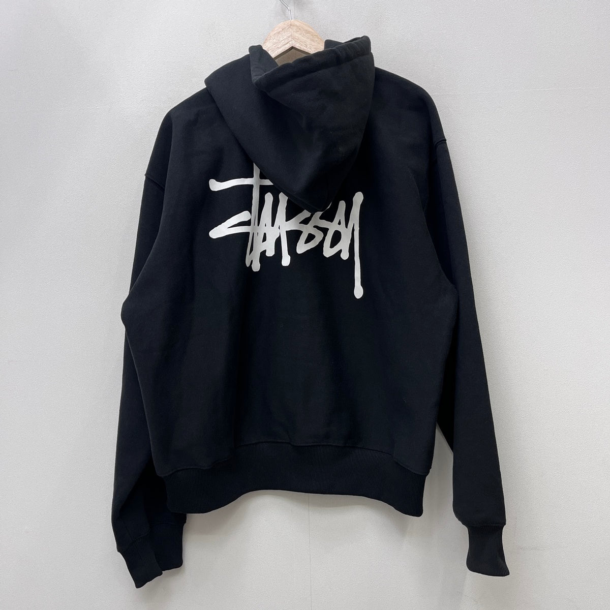 STUSSY | ステューシー BASIC ZIP HOODIE パーカー ブラック サイズ：M【加古川店】