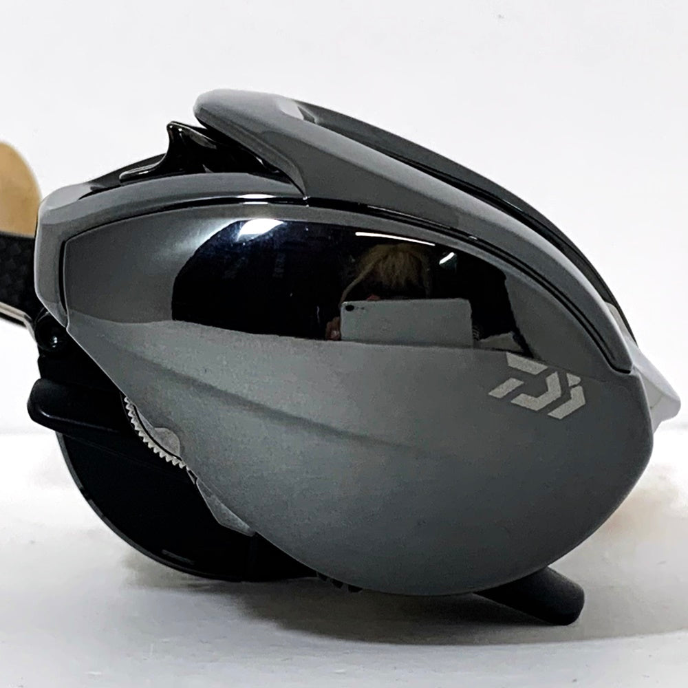 【フィッシング/釣り/釣具/リール】 【ベイトリール/右ハンドル】Daiwa | ダイワ 24スティーズSVTW 100XH ※カスタム品（純正無し） SLP【加古川店】
