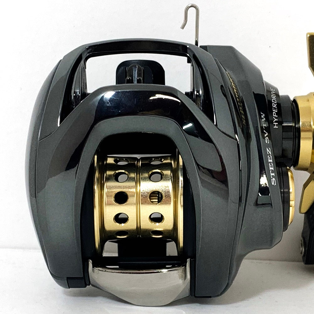 【フィッシング/釣り/釣具/リール】 【ベイトリール/右ハンドル】Daiwa | ダイワ 24スティーズSVTW 100XH ※カスタム品（純正無し） SLP【加古川店】