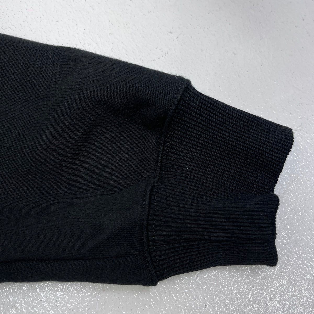 STUSSY | ステューシー BASIC ZIP HOODIE パーカー ブラック サイズ：M【加古川店】