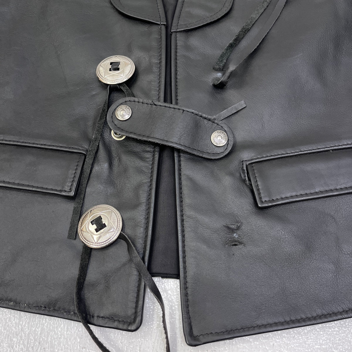 schott | ショット ウエスタンコンチョ 90'S レザー ブラック サイズ：S【加古川店】