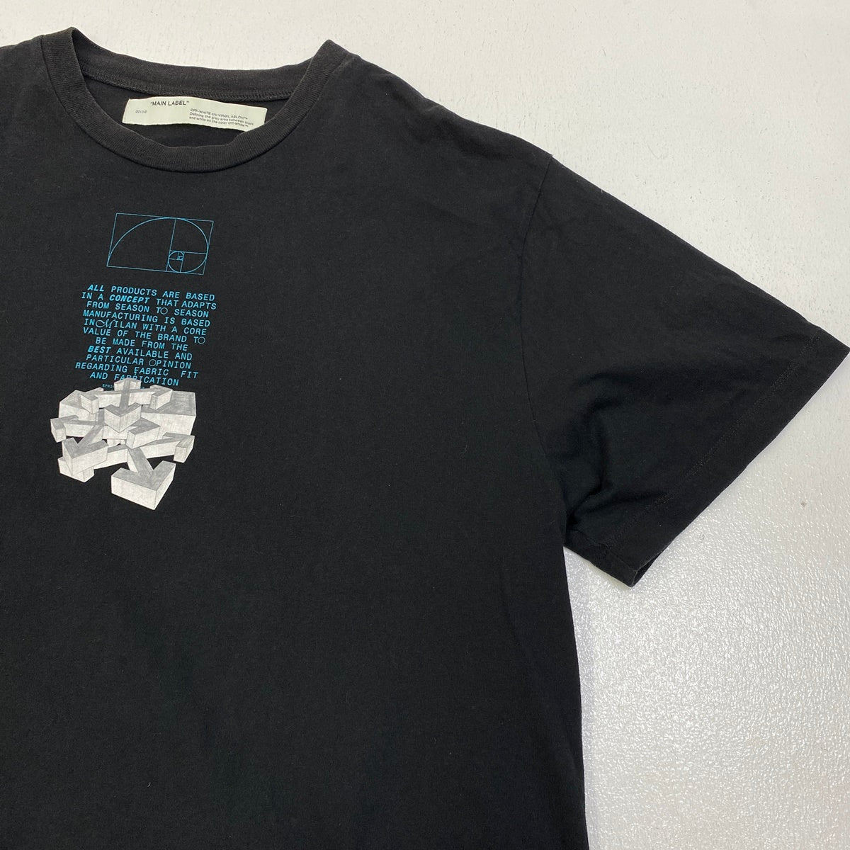 OFF-WHITE | オフホワイト DRIPPING ARROWS S/S OVER 半袖Ｔシャツ OMAA038R20185005 ブラック サイズ：M【加古川店】