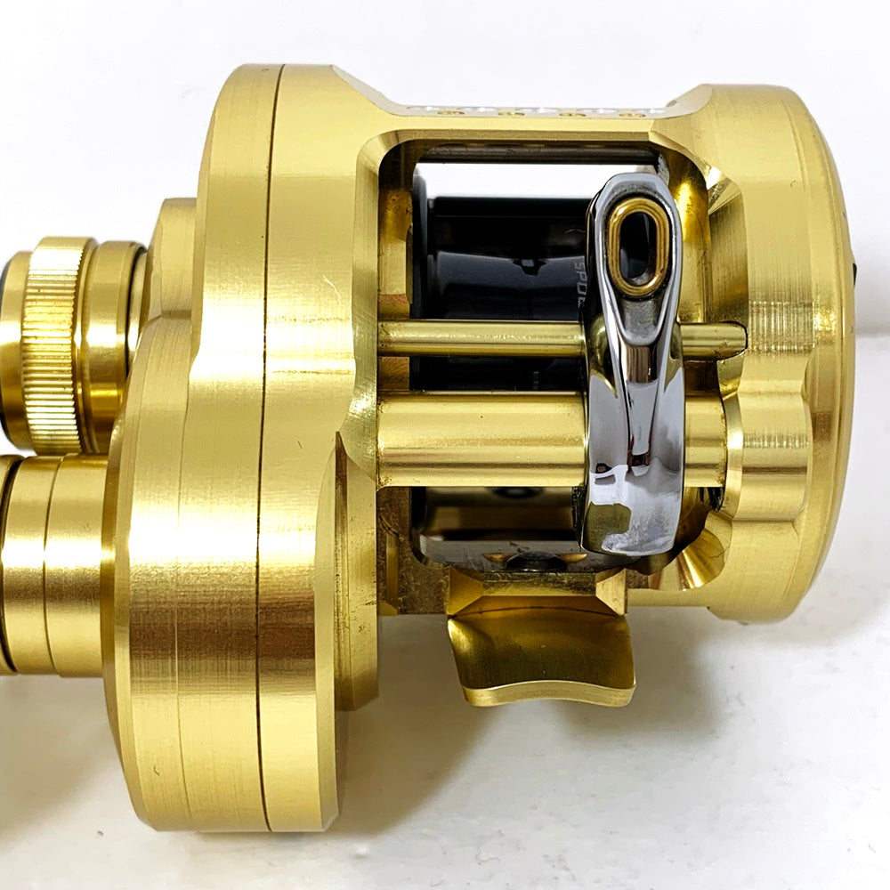 【フィッシング/釣り/釣具/リール】 【ベイトリール/右ハンドル】SHIMANO | シマノ 21カルカッタコンクエスト 100HG　※カスタムハンドル（純正無し）【加古川店】