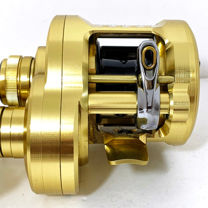 【フィッシング/釣り/釣具/リール】 【ベイトリール/右ハンドル】SHIMANO | シマノ 21カルカッタコンクエスト 100HG　※カスタムハンドル（純正無し）【加古川店】