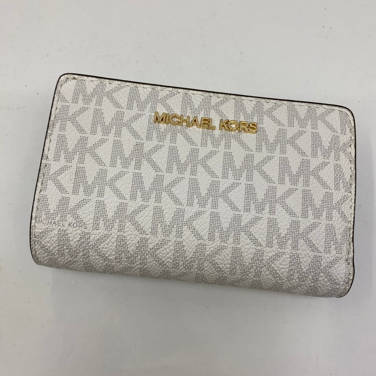 Michael Kors | マイケルコース シグネチャー 二つ折り財布 ホワイト【加古川店】