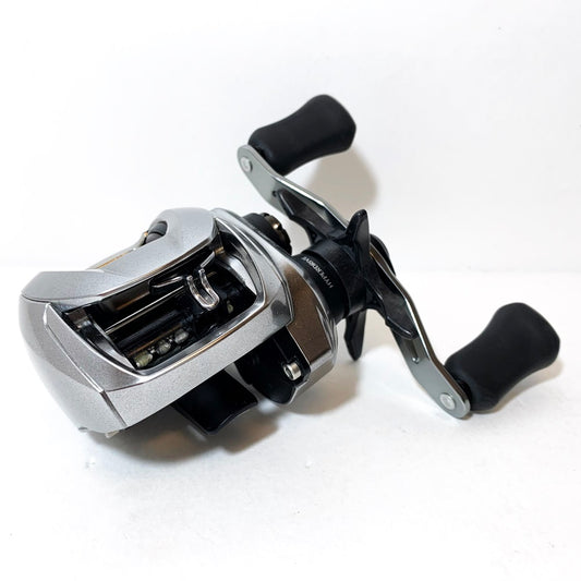 【フィッシング/釣り/釣具/リール】 【ベイトリール/左ハンドル】Daiwa | ダイワ 21ジリオンSVTW 1000HL【加古川店】