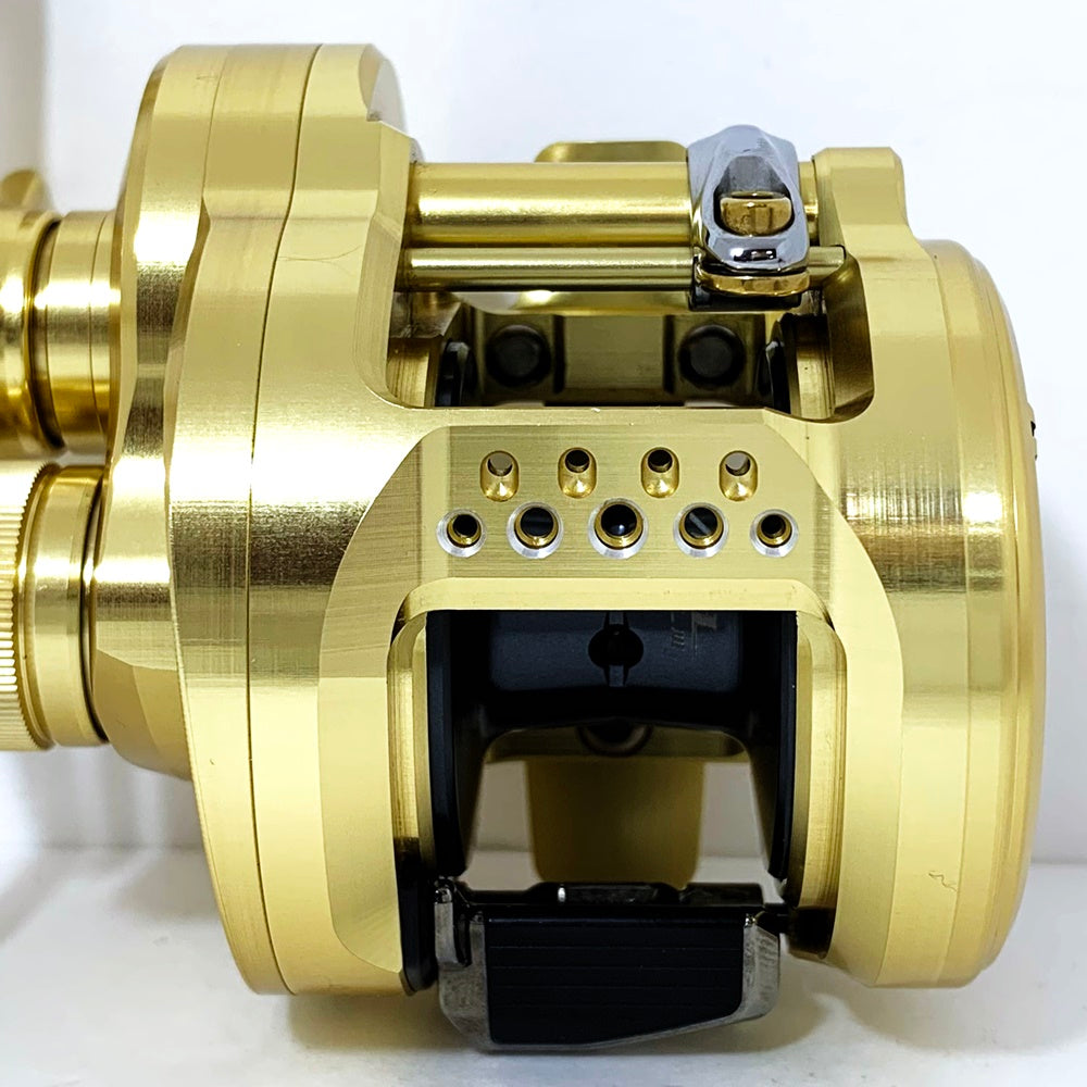 【フィッシング/釣り/釣具/リール】 【ベイトリール/左ハンドル】SHIMANO | シマノ 21カルカッタコンクエスト 201HG【加古川店】