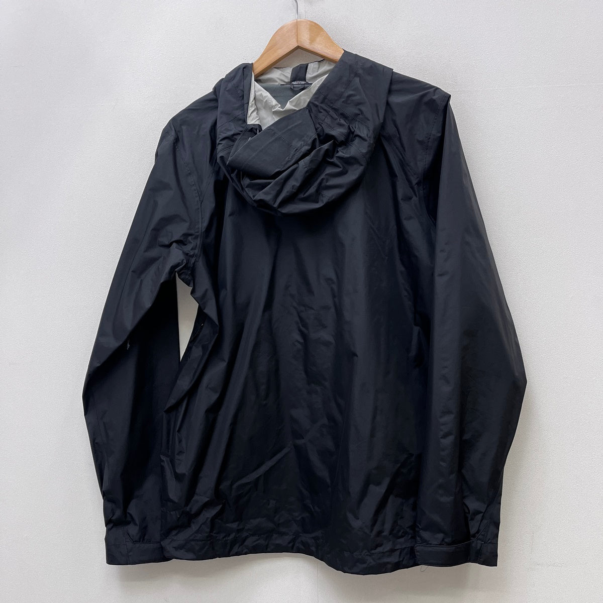 patagonia | パタゴニア Torrentshell 3L Rain Jacket マウンテンパーカー 83802 ブラック サイズ：M【加古川店】