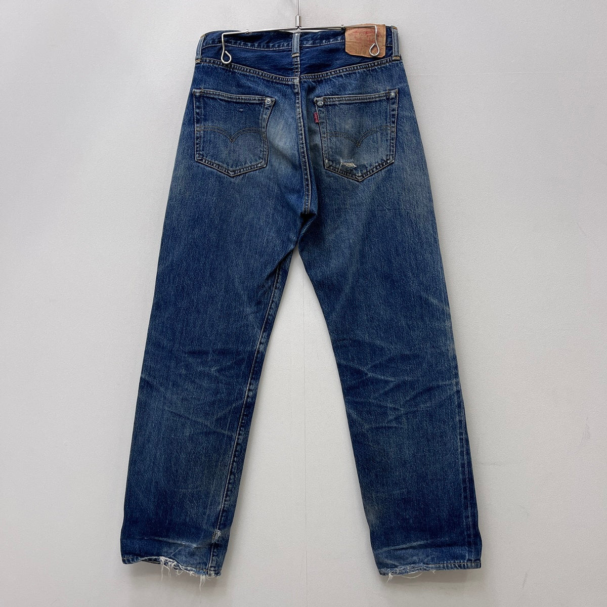 Levi's | リーバイス ﾊﾞﾚﾝｼｱ製　ビッグe デニムパンツ 501-0004 インディゴ サイズ：32【加古川店】