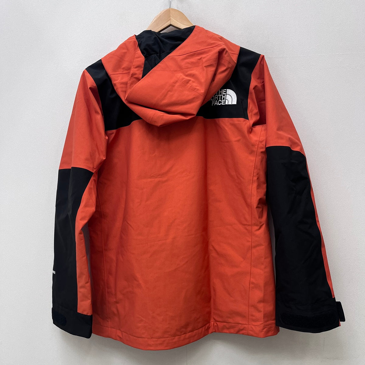 THE NORTH FACE | ザ・ノースフェイス Mountain Jacket マウンテンパーカー NP61800 オレンジ サイズ：S【加古川店】