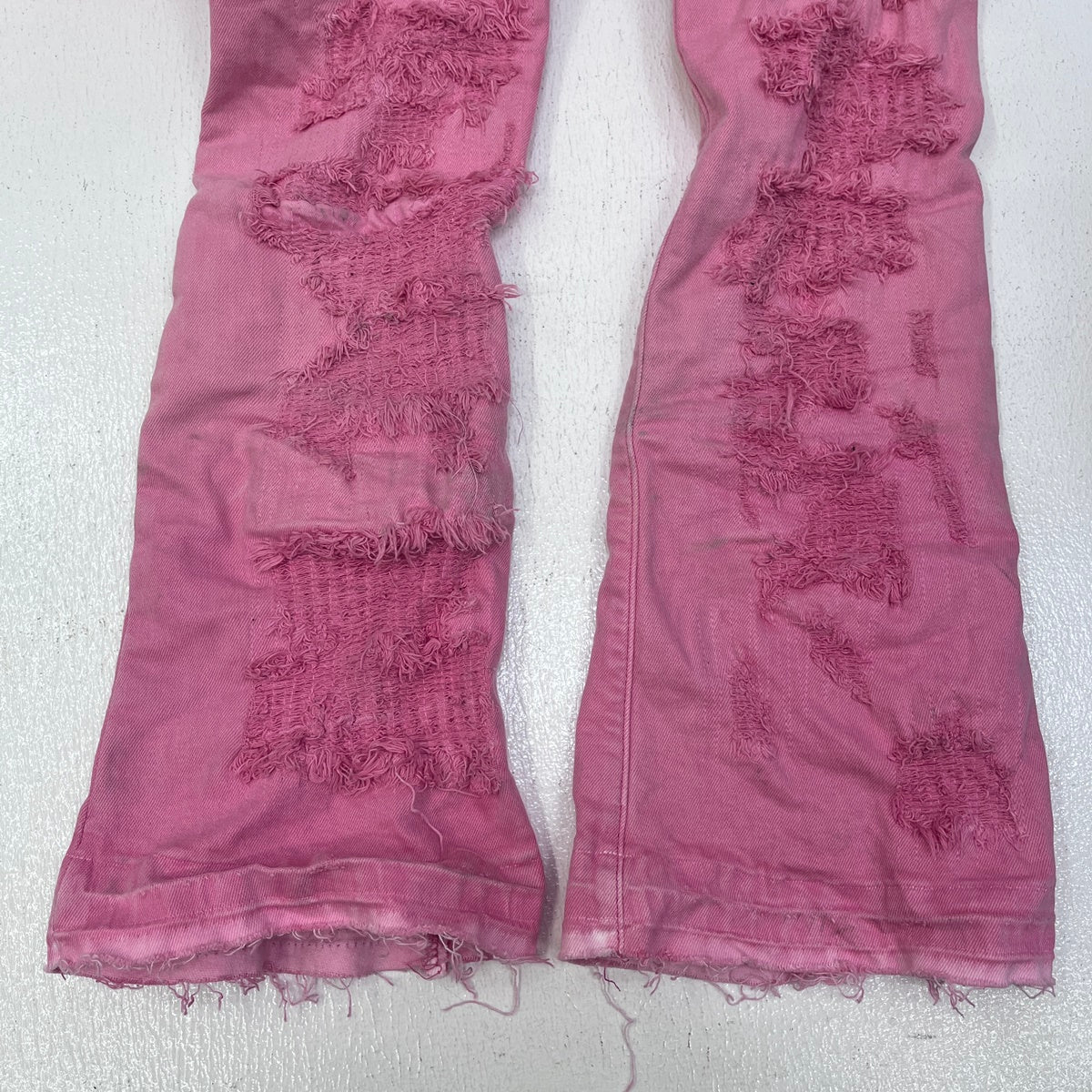 VALABASAS DAMEGE REPAIR FLARE SKINY デニムパンツ ピンク サイズ：32【加古川店】