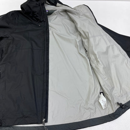 patagonia | パタゴニア Torrentshell 3L Rain Jacket マウンテンパーカー 83802 ブラック サイズ：M【加古川店】