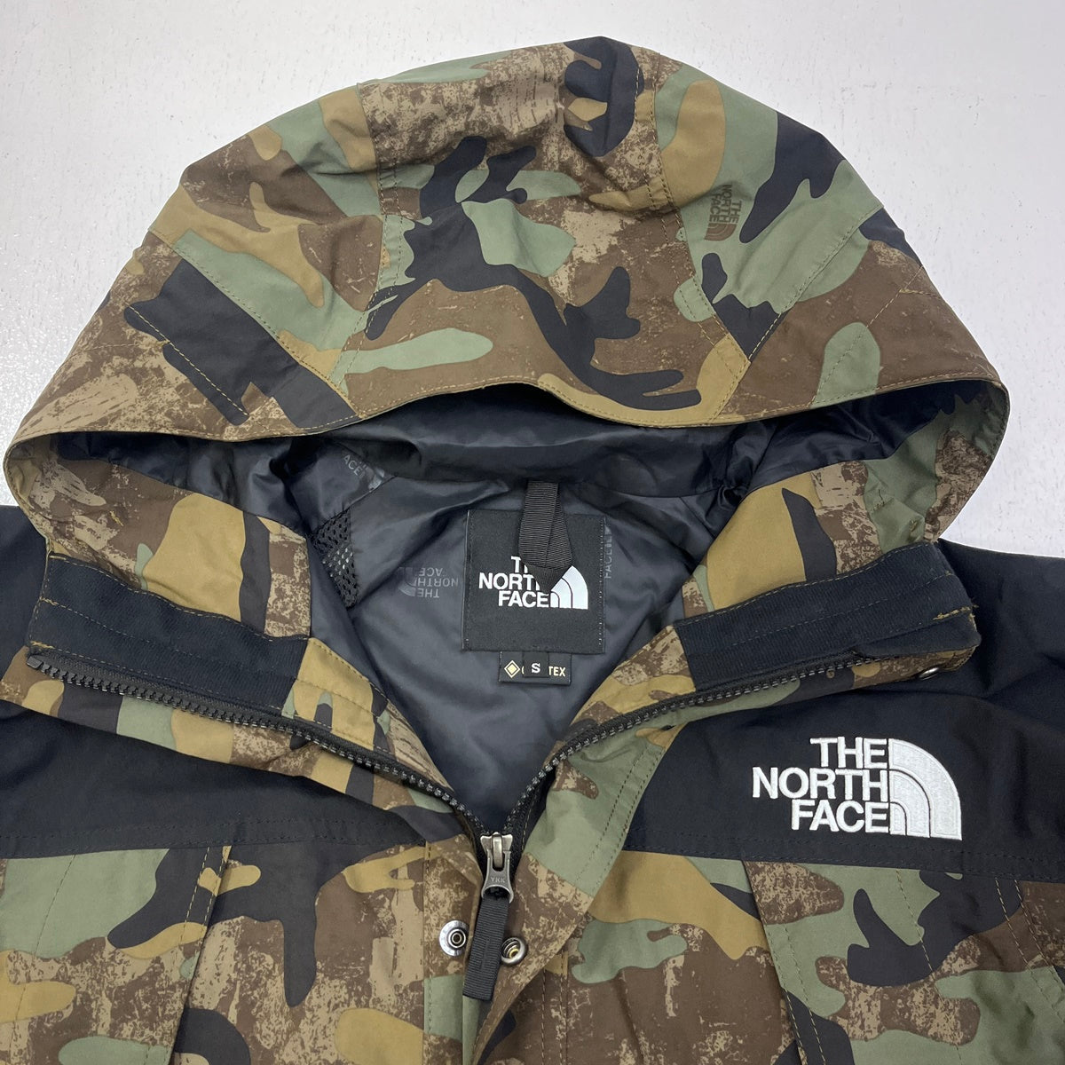 THE NORTH FACE | ザ・ノースフェイス NOVELTY MOUNTAIN LIGHT JACKET マウンテンパーカー NP62135 カモ サイズ：S【加古川店】