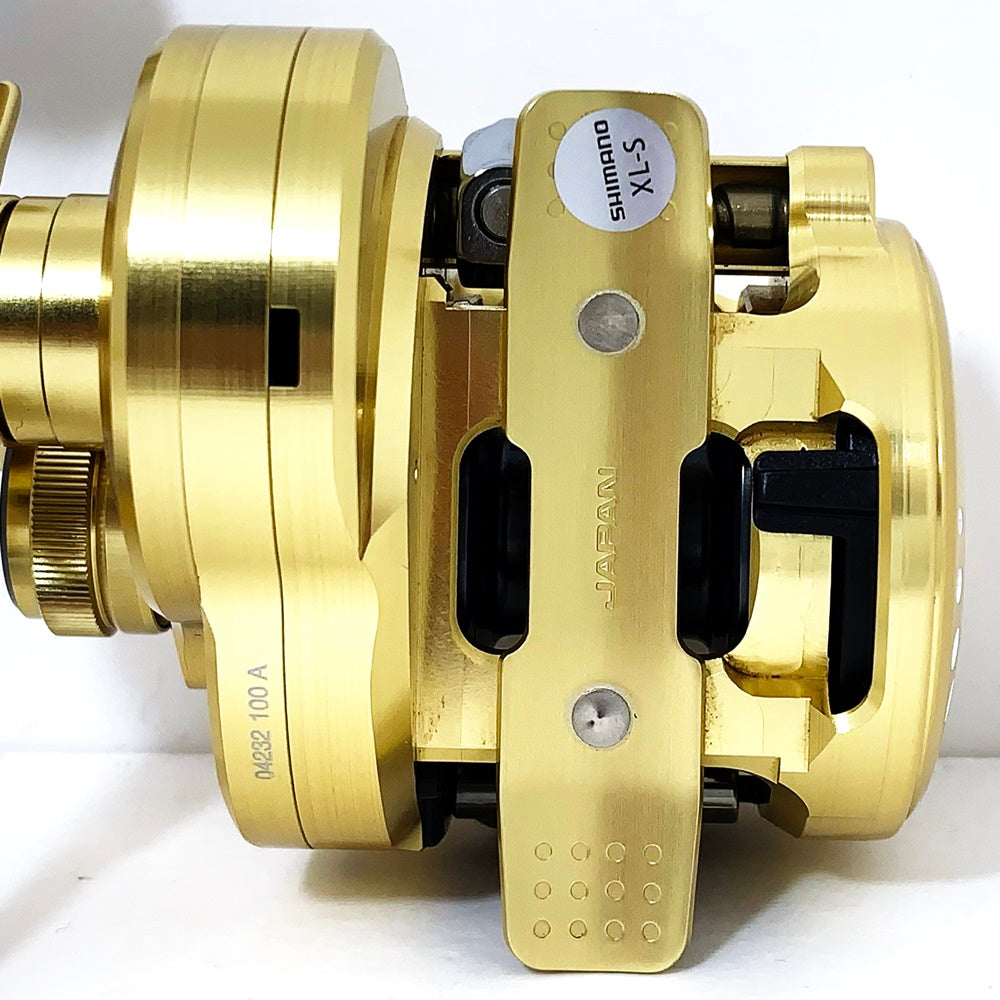 【フィッシング/釣り/釣具/リール】 【ベイトリール/右ハンドル】SHIMANO | シマノ 21カルカッタコンクエスト 100【加古川店】