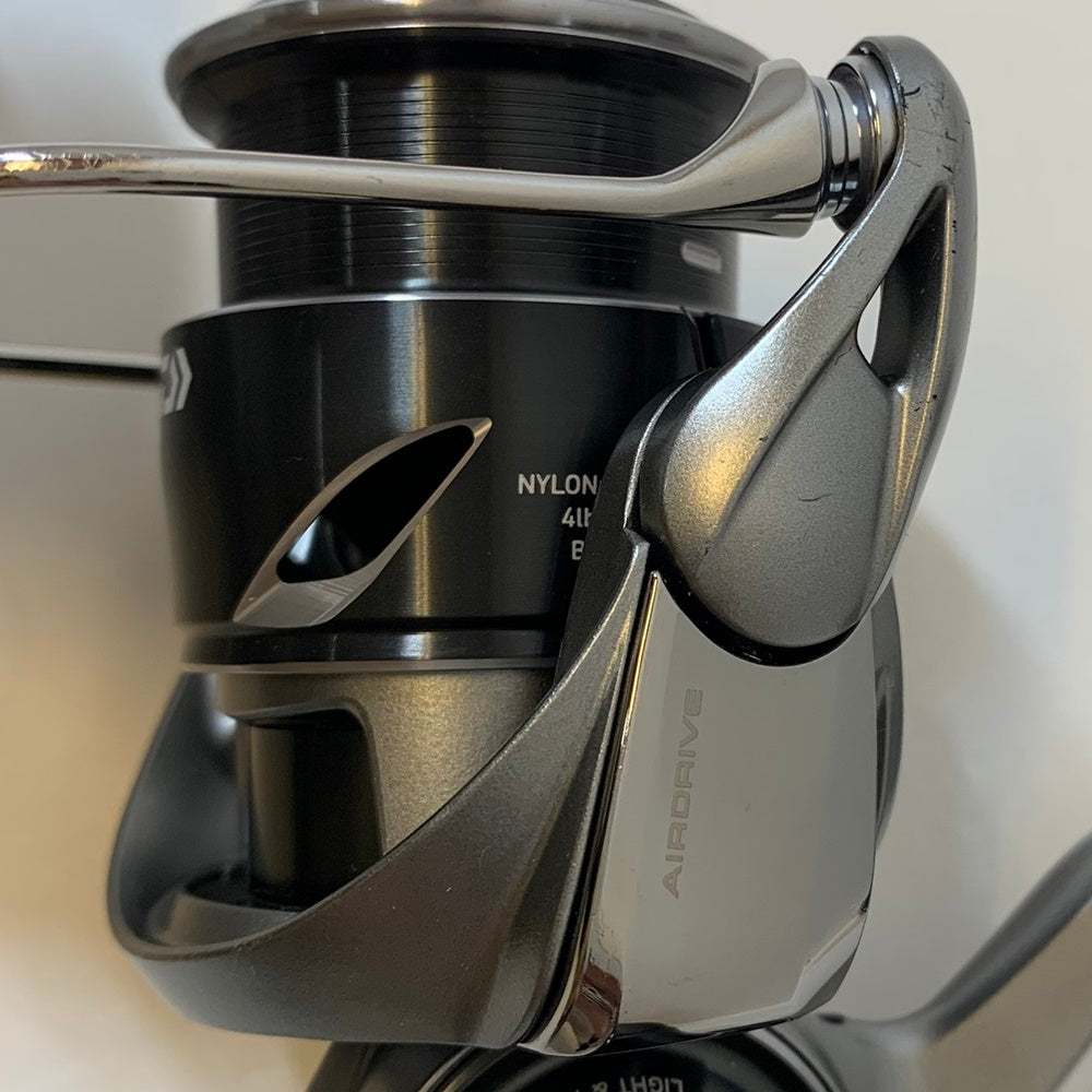 【フィッシング/釣り/釣具/リール】 【スピニングリール】Daiwa | ダイワ 25カルディアFCLT 2000S-H【加古川店】