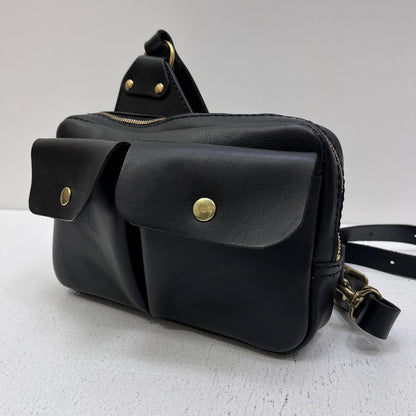HERZ | ヘルツ チェストバッグ ショルダーバッグ ブラック【加古川店】