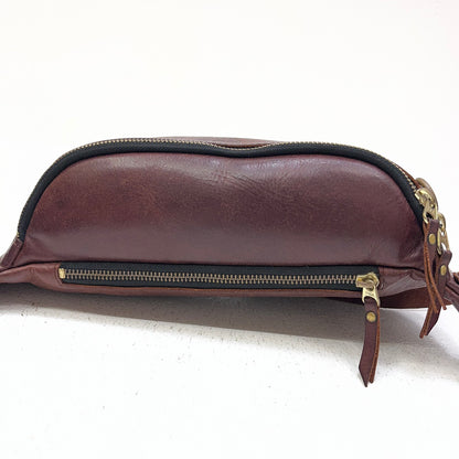 ryu | リューリュウ PLAIN SLING SHOULDER ボディバッグ ブラウン【加古川店】