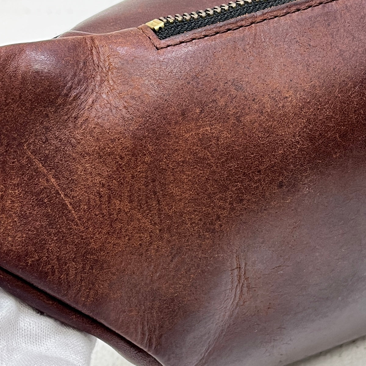 ryu | リューリュウ PLAIN SLING SHOULDER ボディバッグ ブラウン【加古川店】