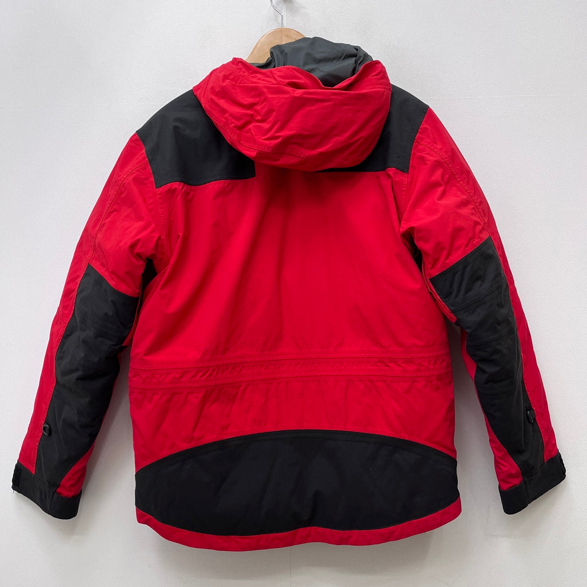 THE NORTH FACE | ザ・ノースフェイス MOUNTAIN GUIDE JKT ダウンジャケット ND01076 レッド サイズ：S【加古川店】