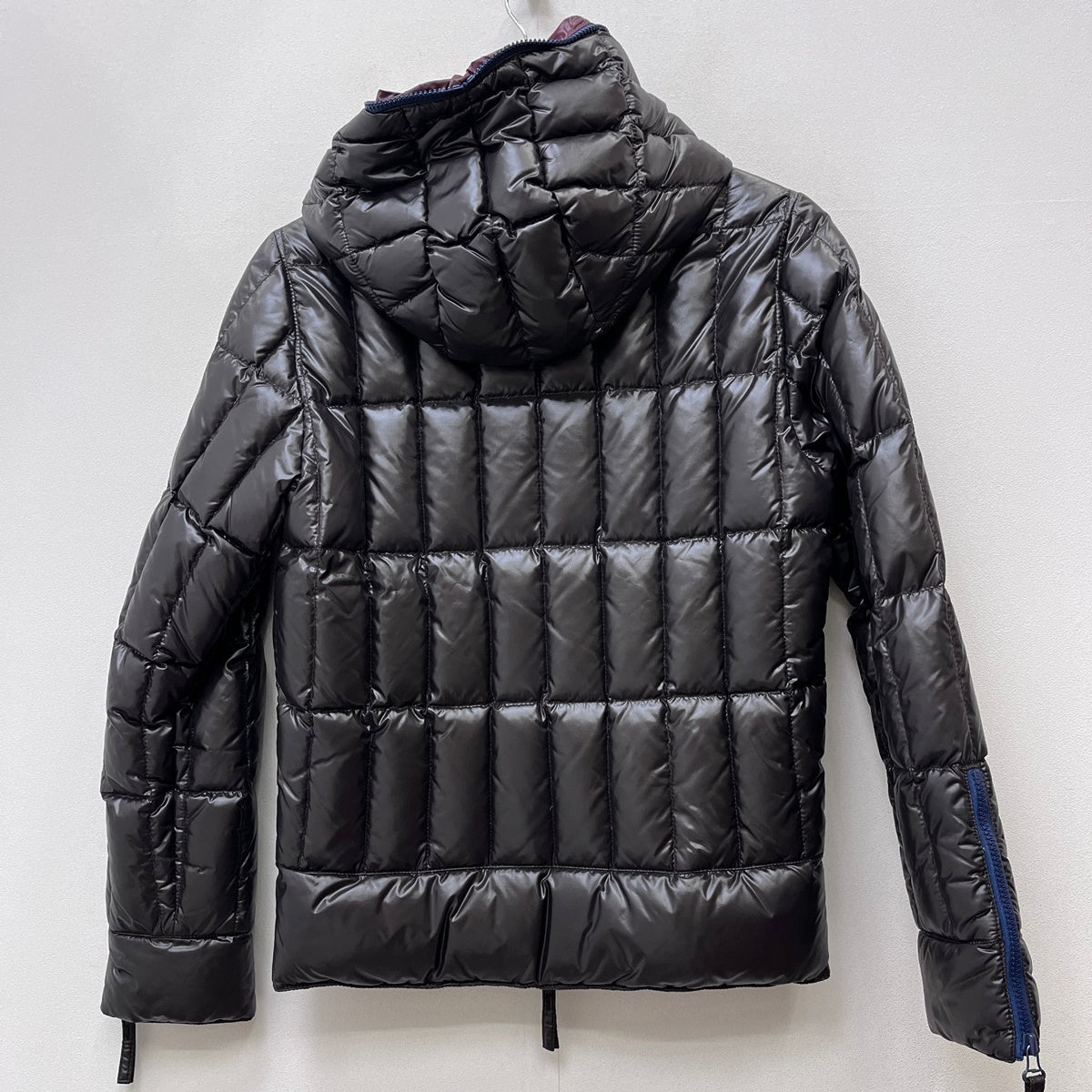 DUVETICA | デュベティカ ダウンジャケット U.2760.00-1035R ブラック サイズ：44【加古川店】