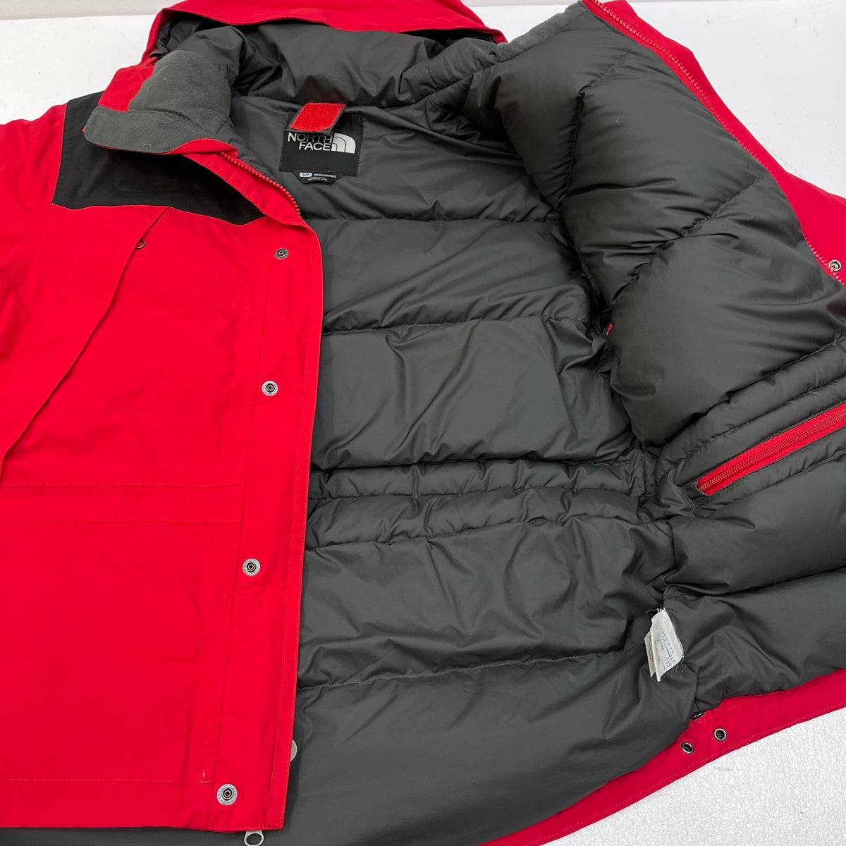THE NORTH FACE | ザ・ノースフェイス MOUNTAIN GUIDE JKT ダウンジャケット ND01076 レッド サイズ：S【加古川店】
