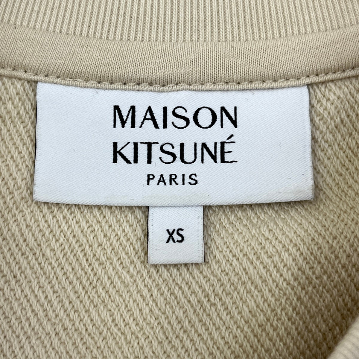 MAISON KITSUNE | メゾンキツネ BABY FOX OPEN POCKET スウェット QW00303KM0342 ベージュ サイズ：XS【加古川店】