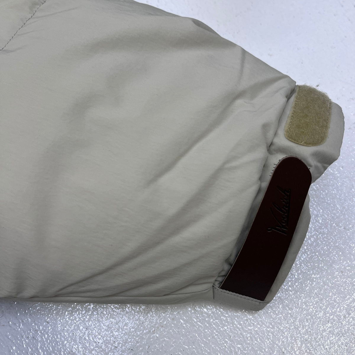 WOOLRICH | ウールリッチ Softshell Light Camp Parka ダウンジャケット WJOU2006 アイボリー サイズ：L【加古川店】