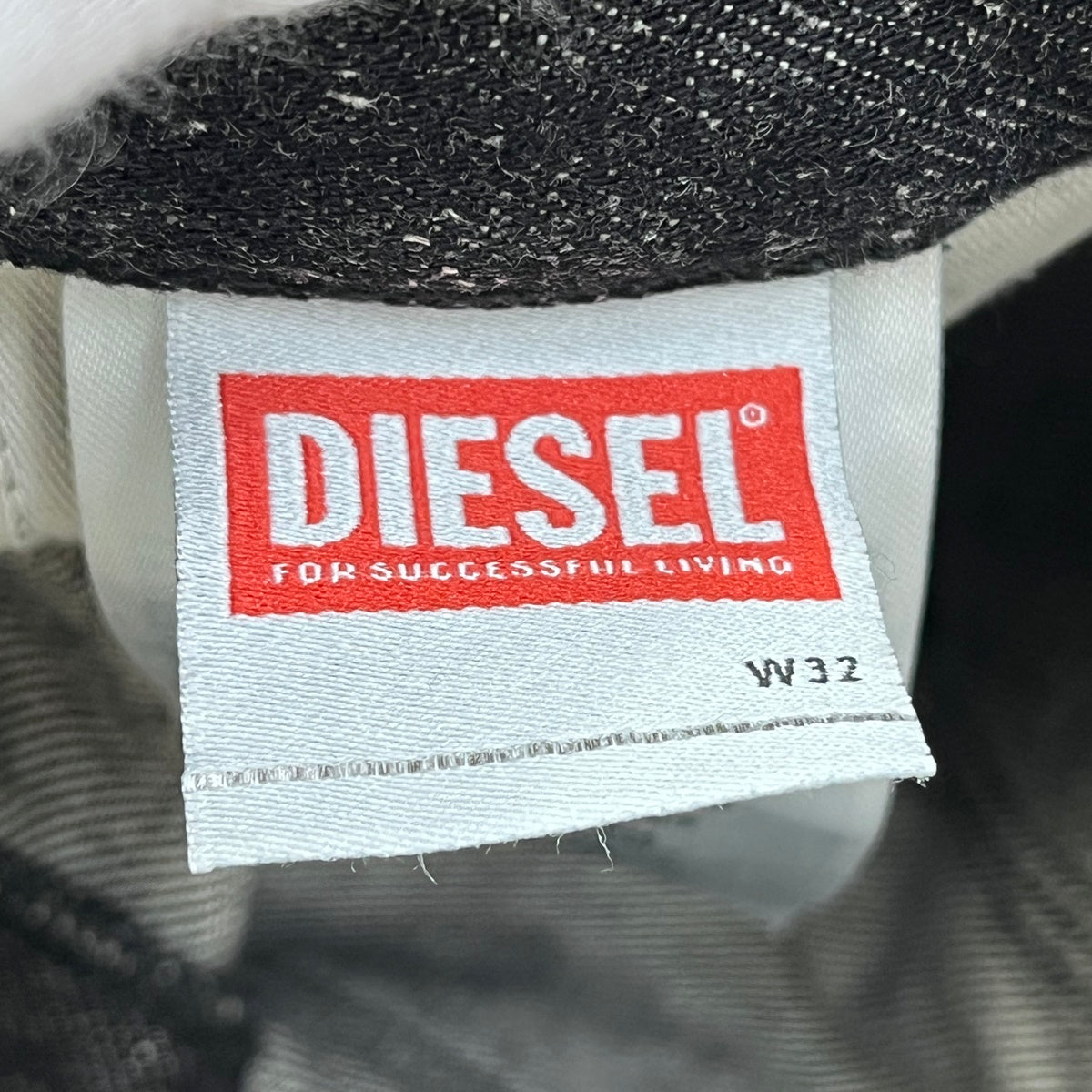 DIESEL | ディーゼル D-FISH-CARGO-S デニムパンツ A13088 0GHAA ブラック サイズ：32【加古川店】