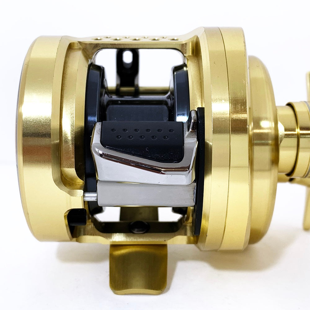 【中古】【フィッシング/釣り/釣具/リール】 【ベイトリール/右ハンドル】SHIMANO | シマノ 14オシアコンクエスト200HG 200HG【加古川店】