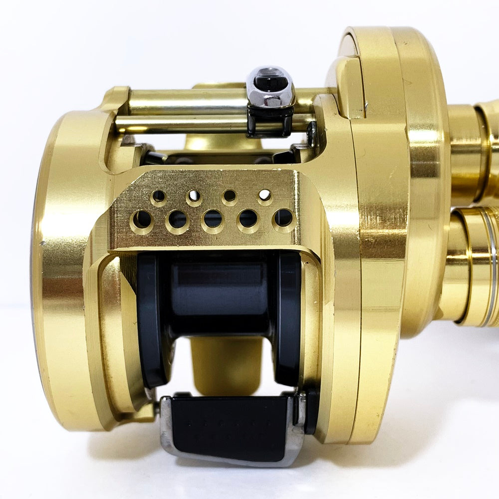 【中古】【フィッシング/釣り/釣具/リール】 【ベイトリール/右ハンドル】SHIMANO | シマノ 14オシアコンクエスト200HG 200HG【加古川店】