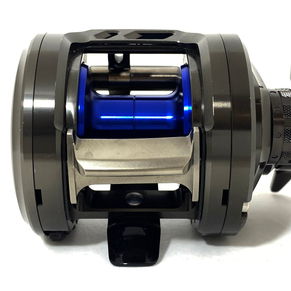 【中古】【フィッシング/釣り/釣具/リール】 【ベイトリール/右ハンドル】Daiwa | ダイワ ソルティガBJ 200H【加古川店】