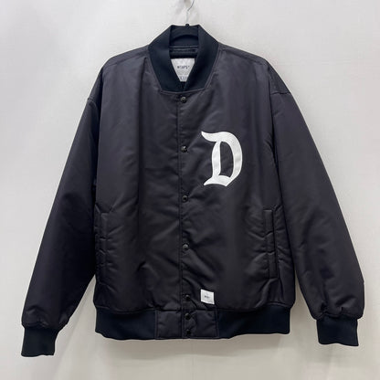 W)TAPS | ダブルタップス TEAM JACKET NYLON. TWILL 23AW スタジャン 231TQDT-JKM01 ブラック サイズ：3【加古川店】