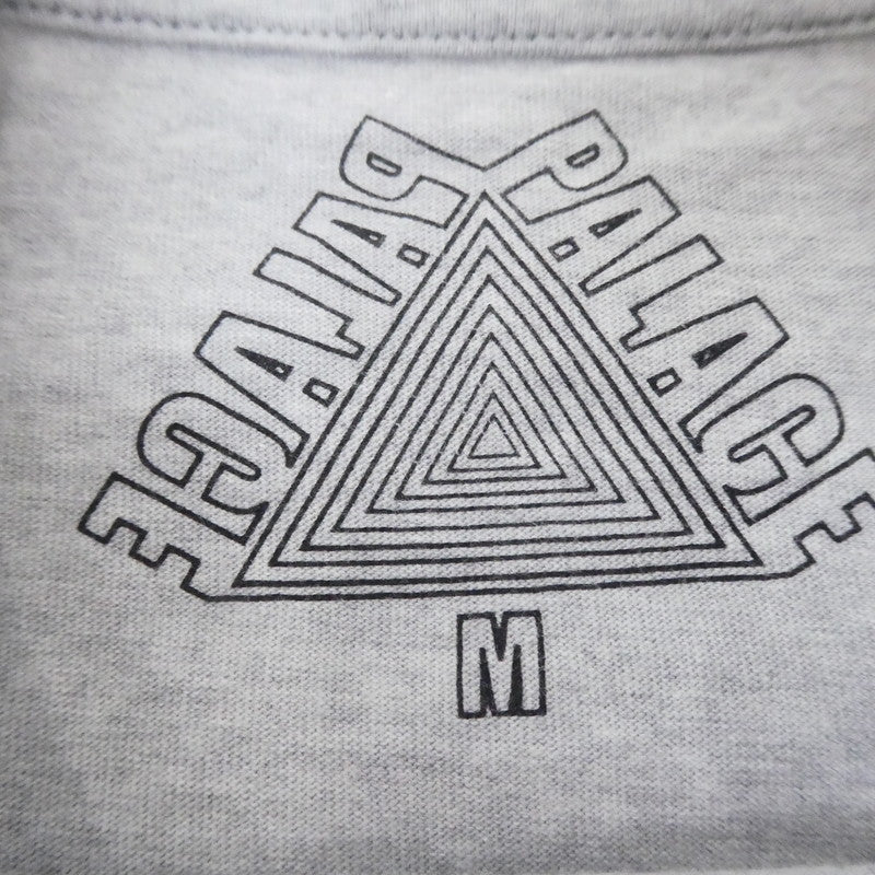 【中古】PALACE SKATEBOARDS | パレススケートボード TRI-BURY T-SHIRT 半袖Ｔシャツ グレー サイズ：M