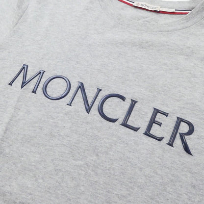 【中古】MONCLER | モンクレール 半袖Ｔシャツ D10918026250 並行品 サイド切り替え ラバーロゴ グレー サイズ：M