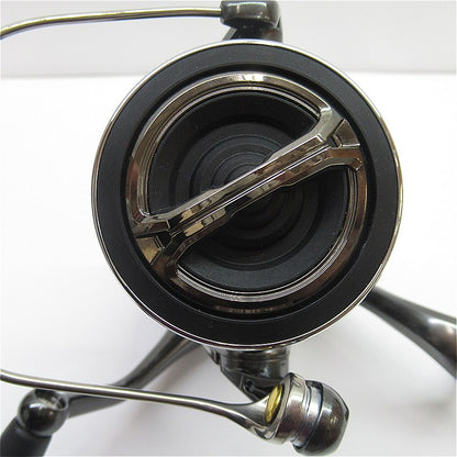 【フィッシング/釣り/釣具/リール】 【スピニングリール】SHIMANO | シマノ 24ツインパワー 4000XG 046871【瀬戸大橋店】