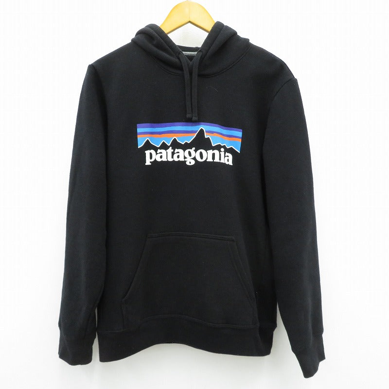 patagonia | パタゴニア P-6 ロゴ・アップライザル・フーディ パーカー 39622 ブラック サイズ：S【瀬戸大橋店】