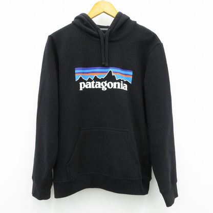 patagonia | パタゴニア P-6 ロゴ・アップライザル・フーディ パーカー 39622 ブラック サイズ：S【瀬戸大橋店】