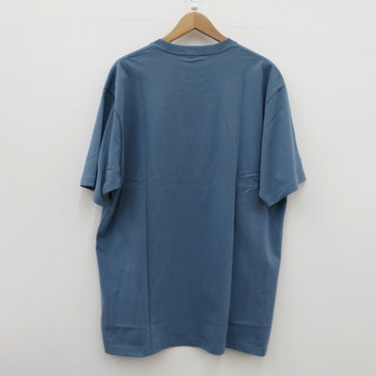 BlackEyePatch | ブラックアイパッチ SCHEDULED DELIVERY LABEL 半袖Ｔシャツ BEPSS24TE52 ブルー サイズ：XL【瀬戸大橋店】