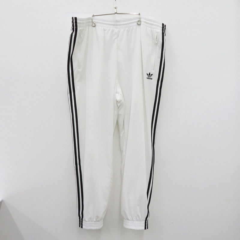 adidas Originals | アディダスオリジナルス ｱﾃﾞｨｶﾗｰｳｰﾌﾞﾝﾌｧｲﾔｰﾊﾞｰﾄﾞﾄﾗｯｸﾊﾟﾝﾂ パンツ JY1334 ｻｲｽﾞ:4XL ホワイト