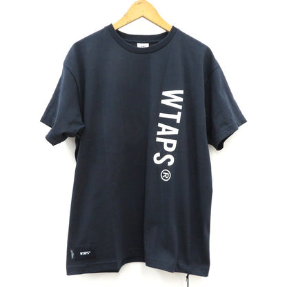W)TAPS | ダブルタップス SIGN/SS/COTTON 半袖Ｔシャツ 261ATDT-STM08S ネイビー サイズ：1【瀬戸大橋店】