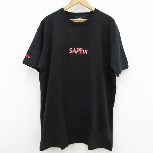SAPEur | サプール ﾍﾟｲｽﾞﾘｰ柄ﾛｯﾄﾞﾏﾝTｼｬﾂ 半袖Ｔシャツ ブラック サイズ：XXL【瀬戸大橋店】